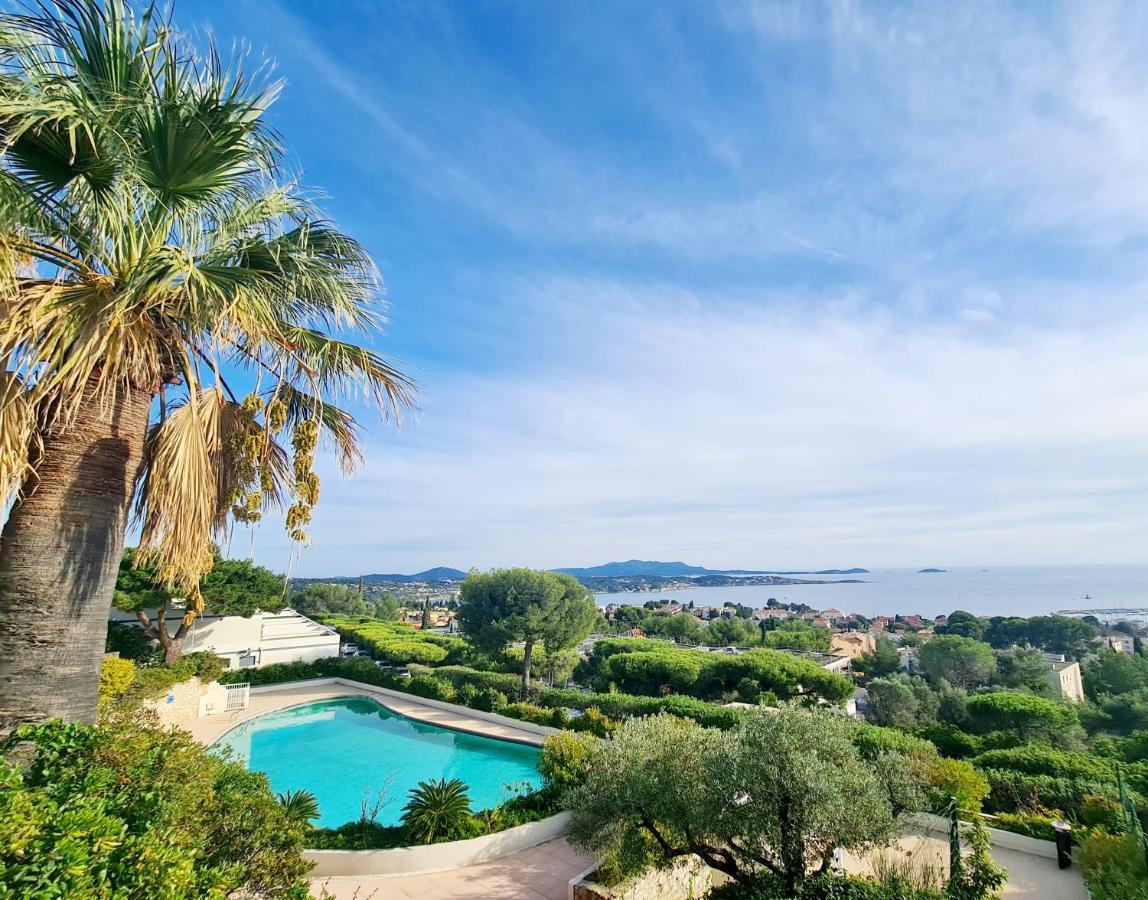 Vue Mer Panoramique Et Piscine Бандоль Экстерьер фото